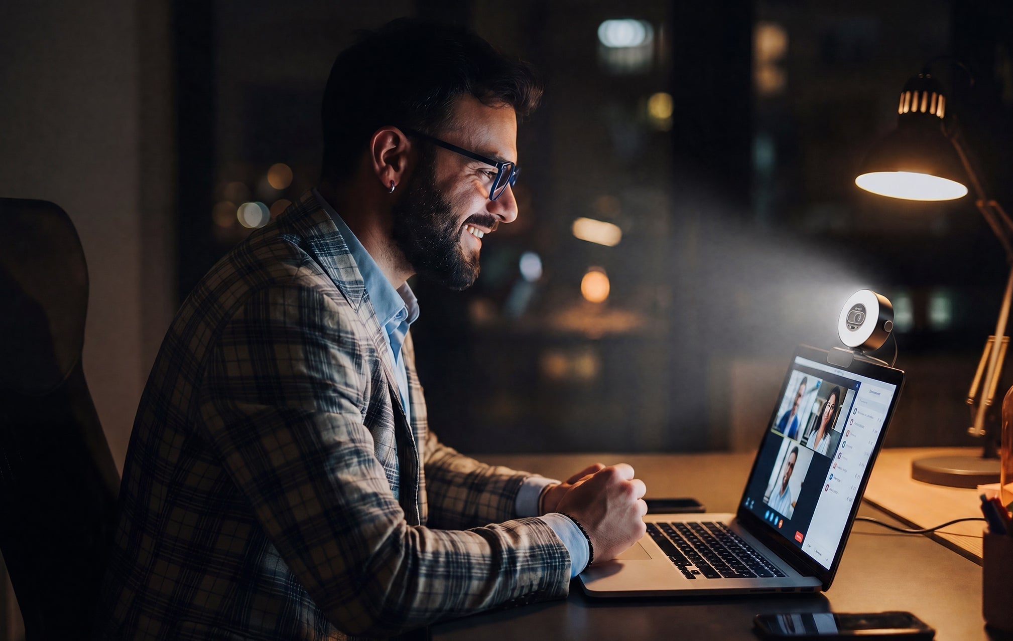 Which Webcams Have the Best Autofocus and Low-Light Performance in 2026?